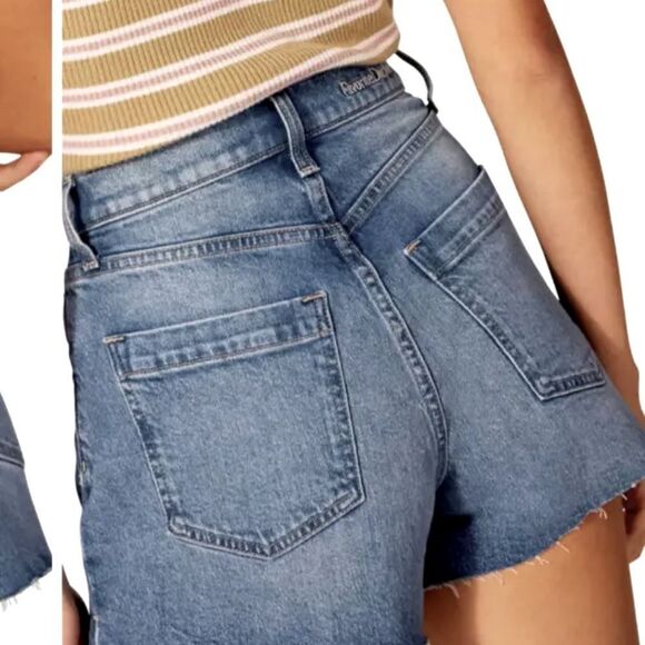 Favorite Daughter NWT The Jordie Super High Waist Cutoff Denim Shorts size 24 - Picture 3 of 9